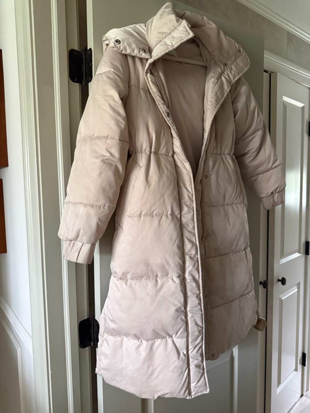 Abercrombie & Fitch Long Puffer Coat in Light Beige